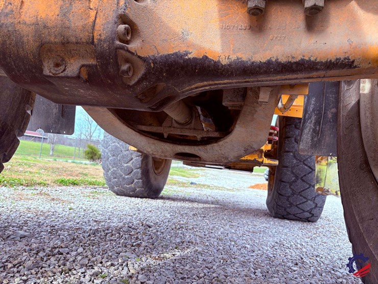 2004-volvo-l60e-image-34