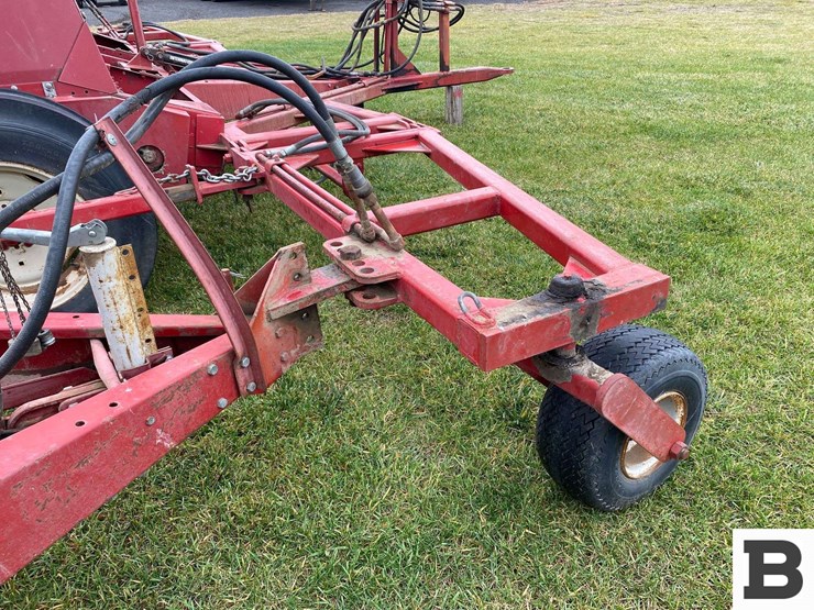 international-5100-image-47