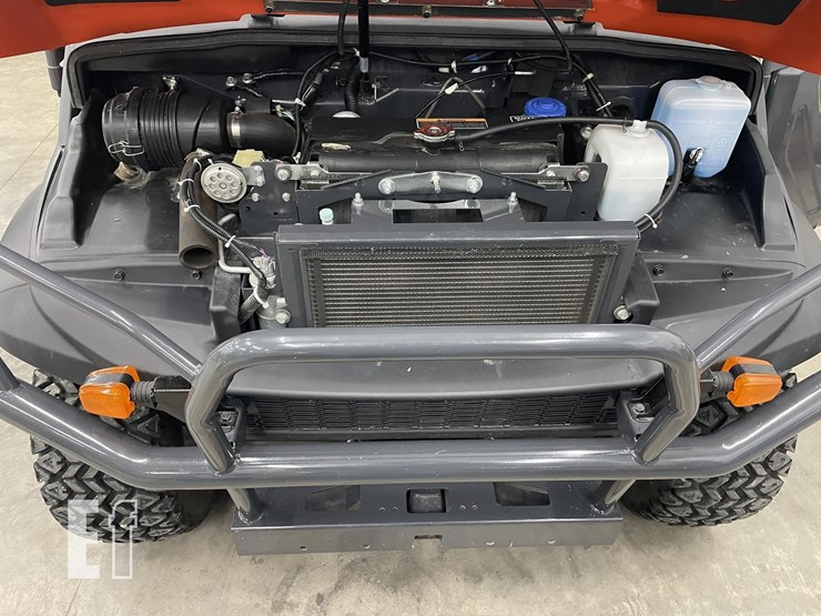 2015-kubota-rtv-x1100c-image-17