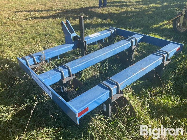 blu-jet-track-master-image-7