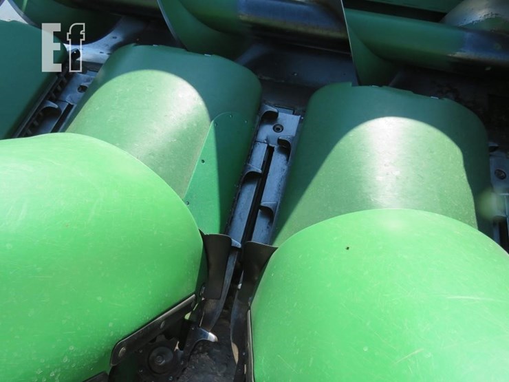 2008-john-deere-608c-image-17