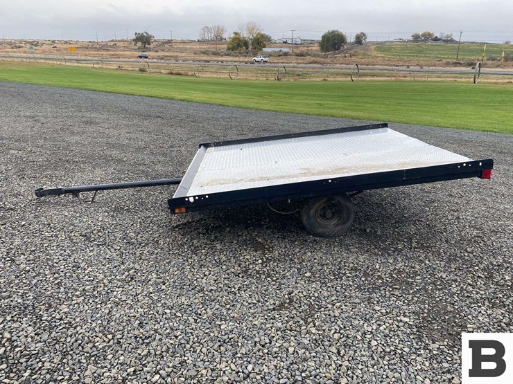 two-place-snowmobile-trailer-image-3