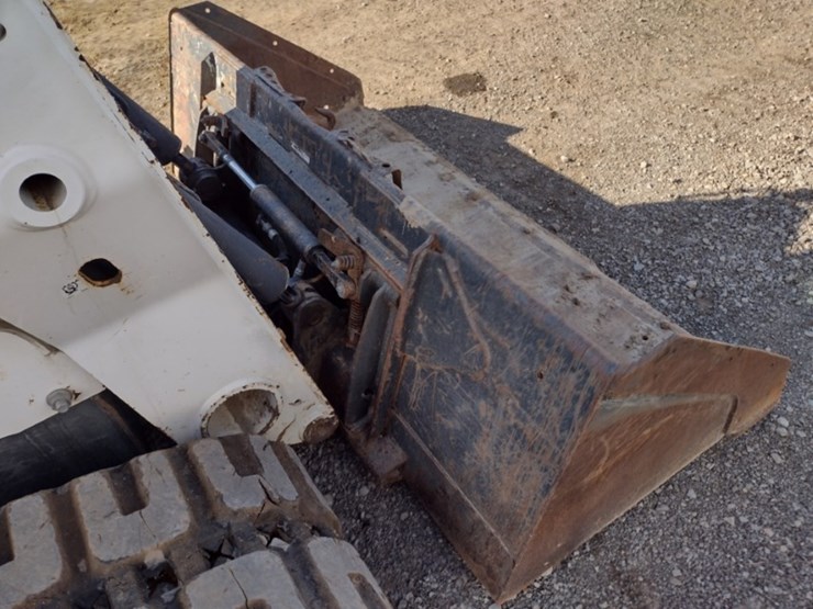 19-bobcat-t870-image-19