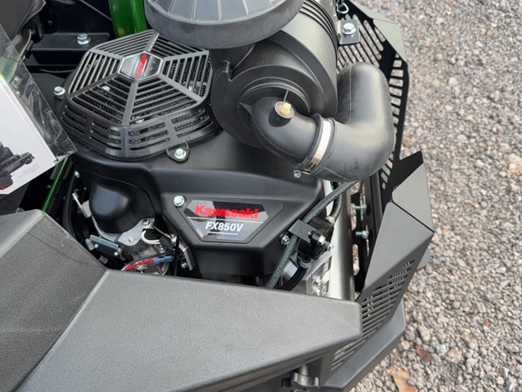 #3077-•-yakta-yxr-320-zero-turn-lawn-mower-image-11