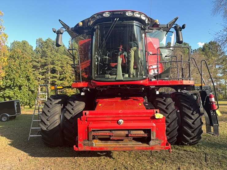 2018-case-ih-8240-image-2