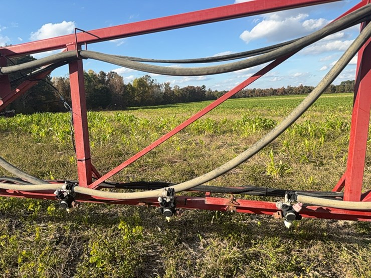 case-ih-3185-patriot-sprayer-image-42