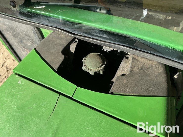 2009-john-deere-4120-image-16