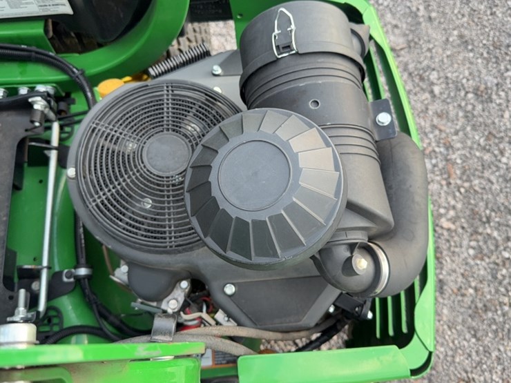 2020-john-deere-2020-image-12