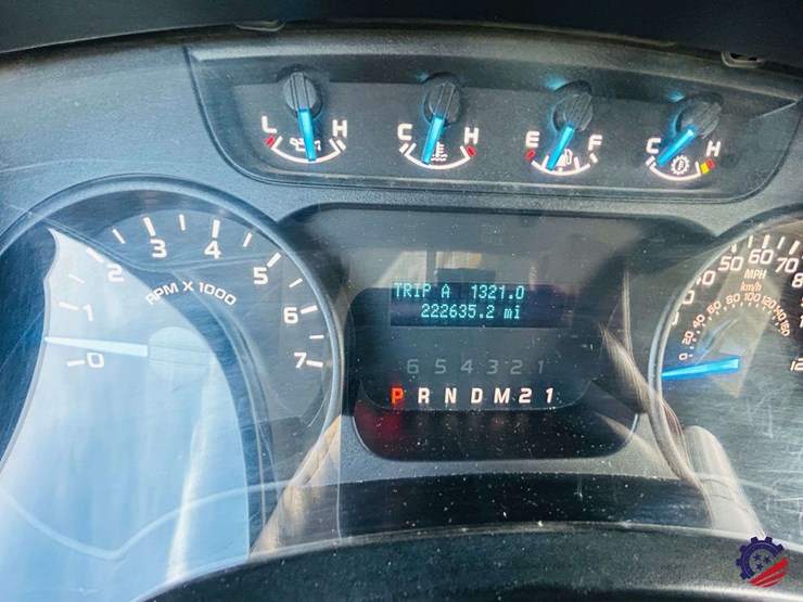 2013-ford-f150-xl-image-104