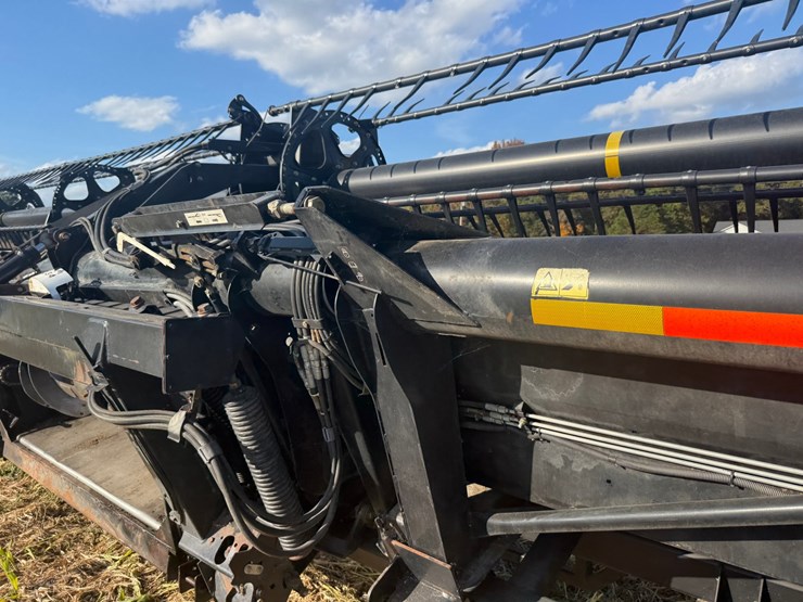 2014-macdon-40-foot-flex-draper-head----header-cart-not-included-image-17