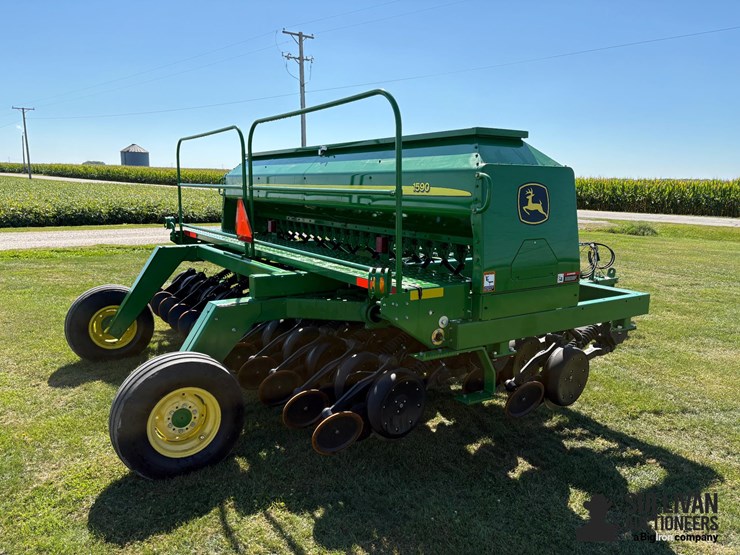 2015-john-deere-1590-image-5