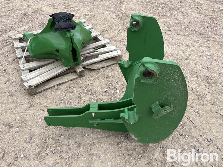 john-deere-6100d-image-4