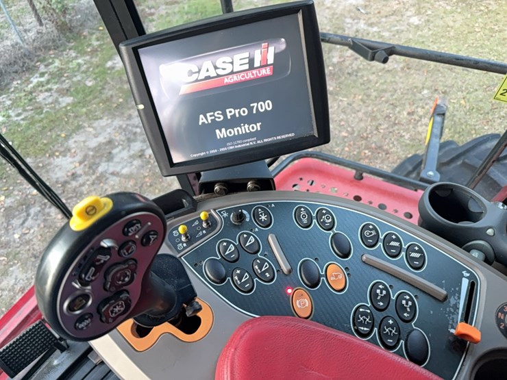 2018-case-ih-8240-image-149