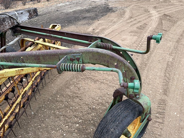 john-deere-side-delivery-rake-image-7