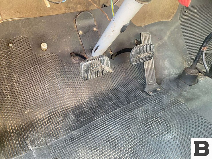 1959-gmc-370-bulk-agriculture-truck-image-39