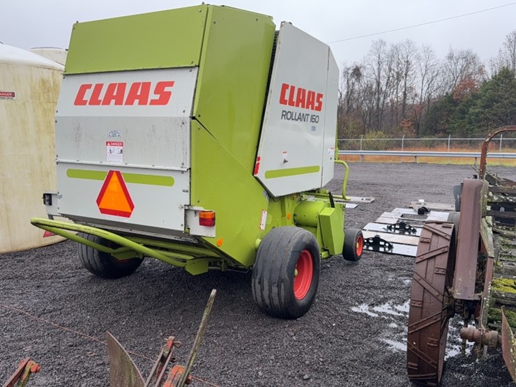 claas-rollant-160-image-4