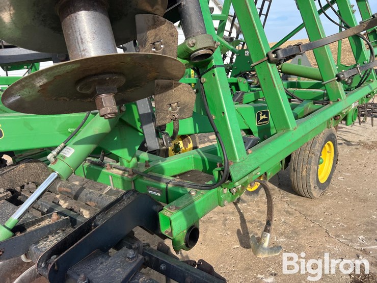 john-deere-726-image-17