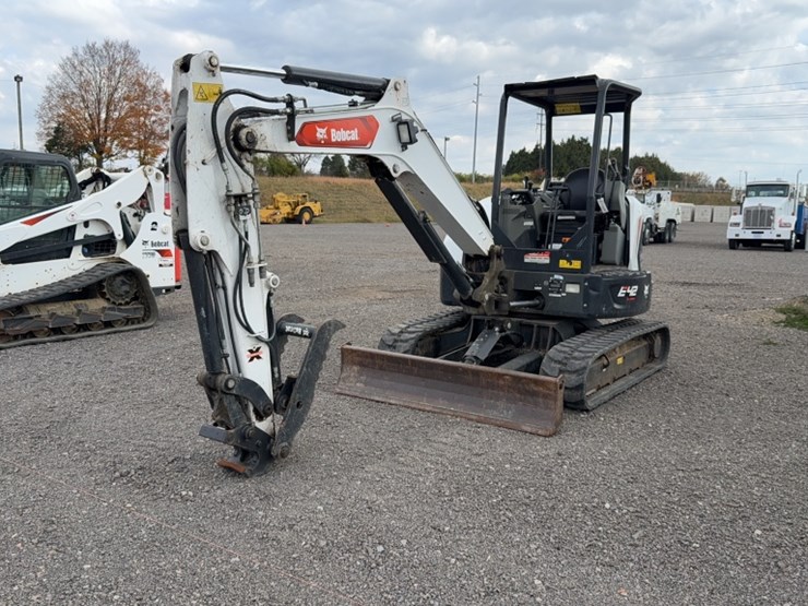 2020-bobcat-e42-image-1