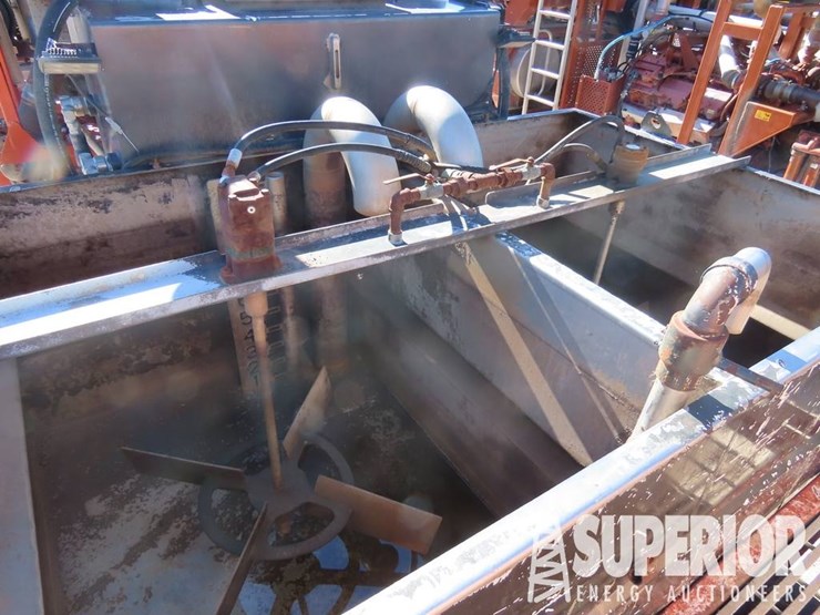 2012-caterpillar-c27-image-14