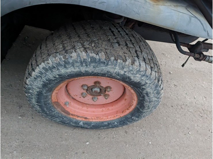 2009-bobcat-5600-toolcat-image-11