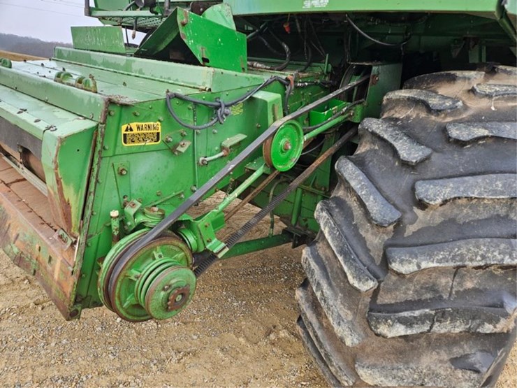 john-deere-8820-image-10