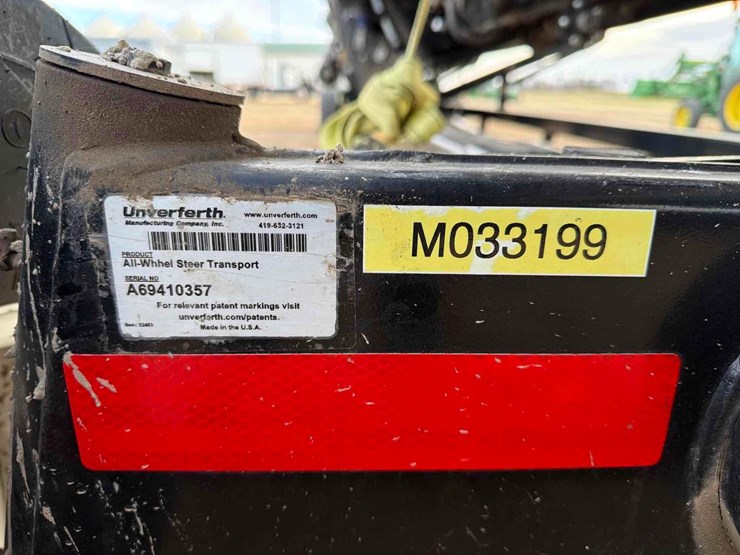 unverferth-aws-45-header-trailer-image-2