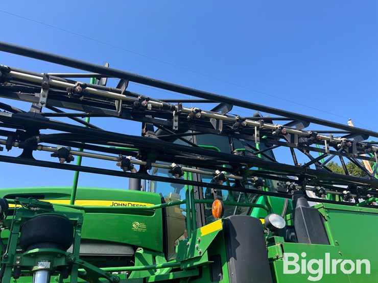 2010-john-deere-4730-image-16