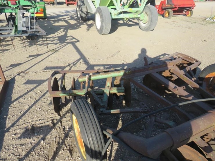 john-deere-8-image-4