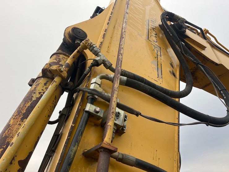 deere-160-lc-image-20