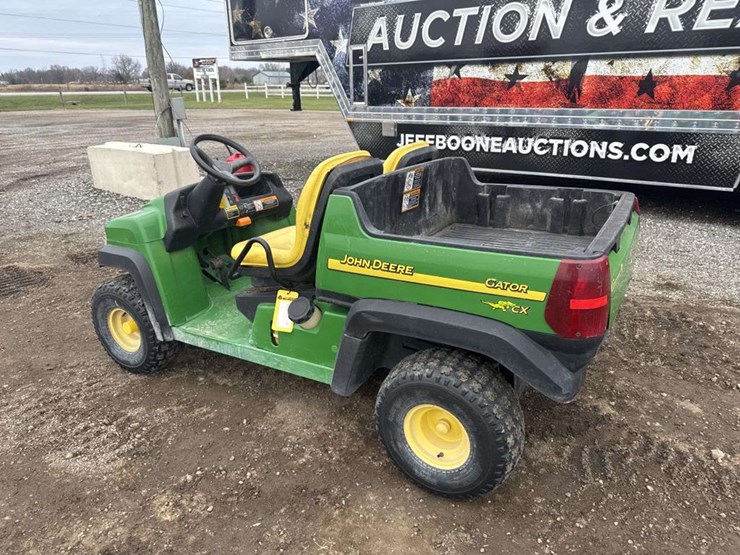 2009-john-deere-gator-image-2