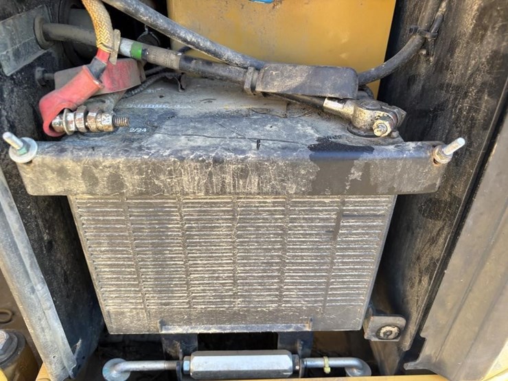 2022-caterpillar-302.7cr-image-41