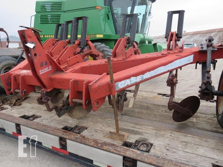 case-ih-6814-image-1