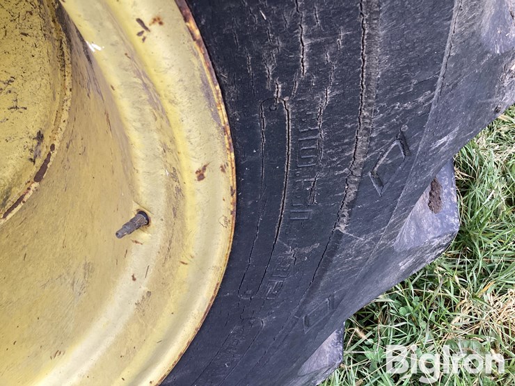 1983-john-deere-8820-image-18