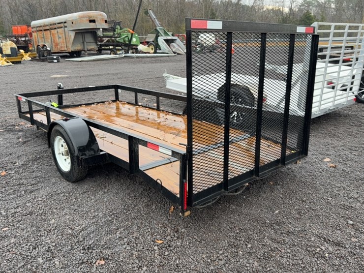 #3070-•-66"-x-12'-bumper-pull-trailer-image-5