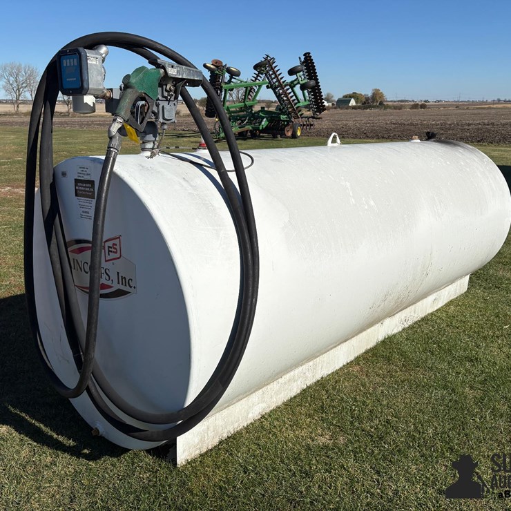 1,000-Gal Fuel Tank W/Electric Pump