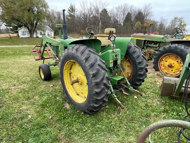 john-deere-4010-image-7