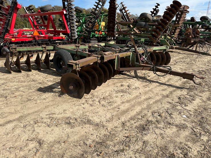 john-deere-635-image-2