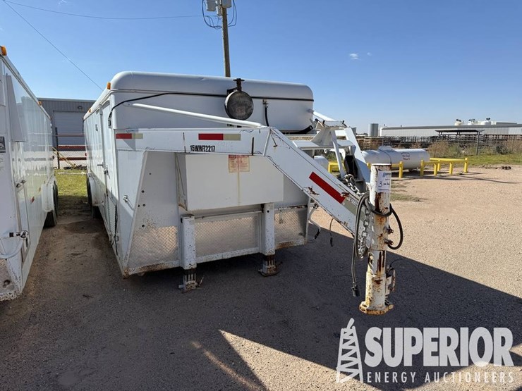 (x)-(3-4)-2015-w-w-trailer-mfg-28'l-3-axle-enclos...-image-2