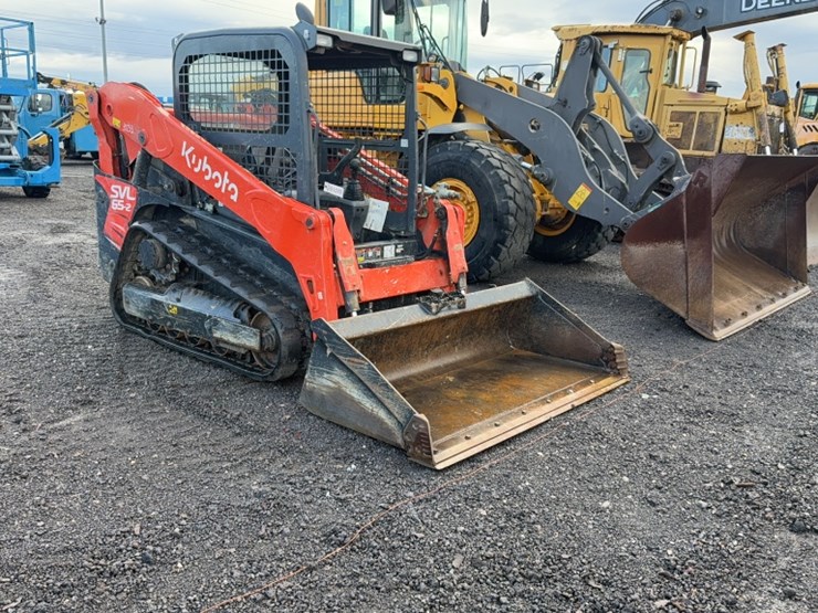 kubota-svl65-2-image-3