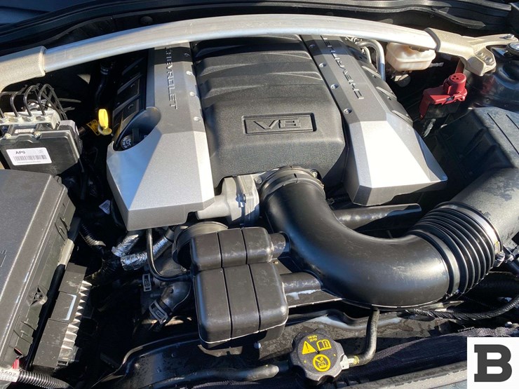 2014-chevrolet-camaro-ss-convertible-image-40