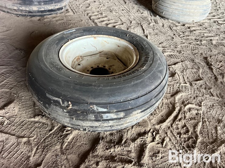 farm-implement-tire-&-rim-11l-15sl-image-2
