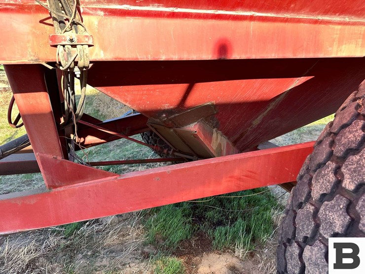 unverferth-7000-image-20