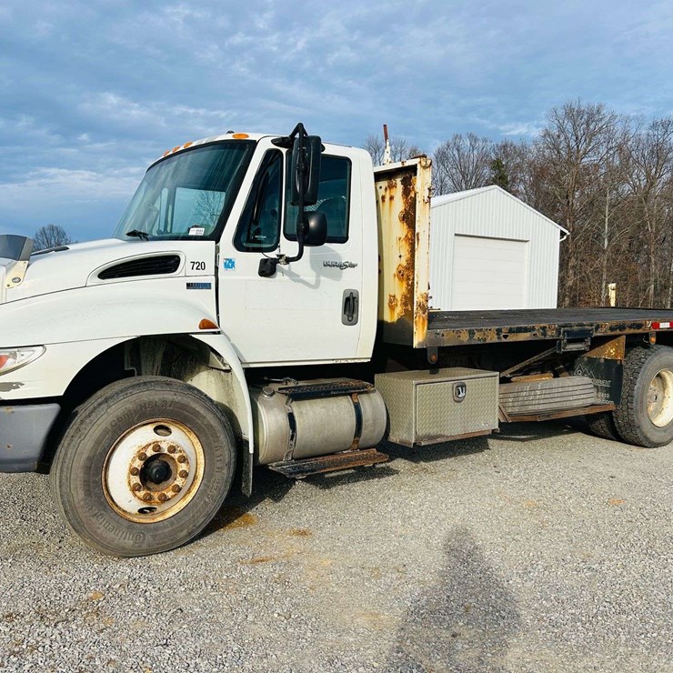 2013 INTERNATIONAL DURASTAR 4400