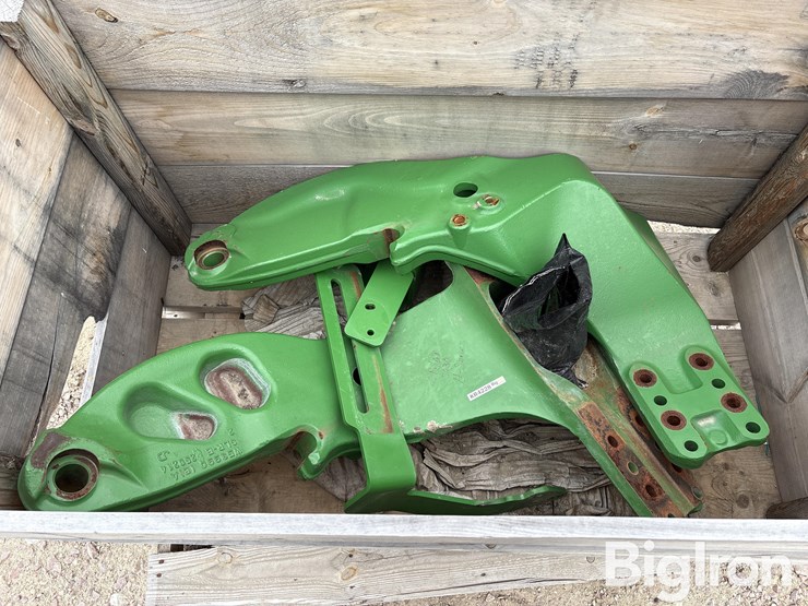 john-deere-h-image-2