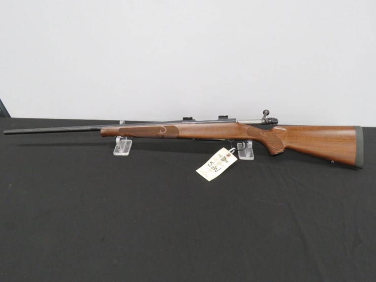 winchester-model-70-featherweight-.300wsm-only-bolt-action-rifle-image-1