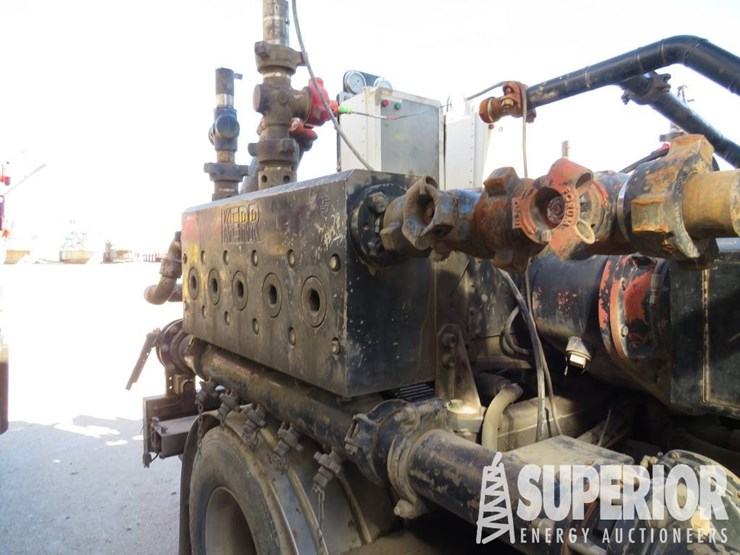 2018-caterpillar-c27-image-6