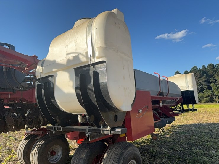 case-ih-1200-image-38