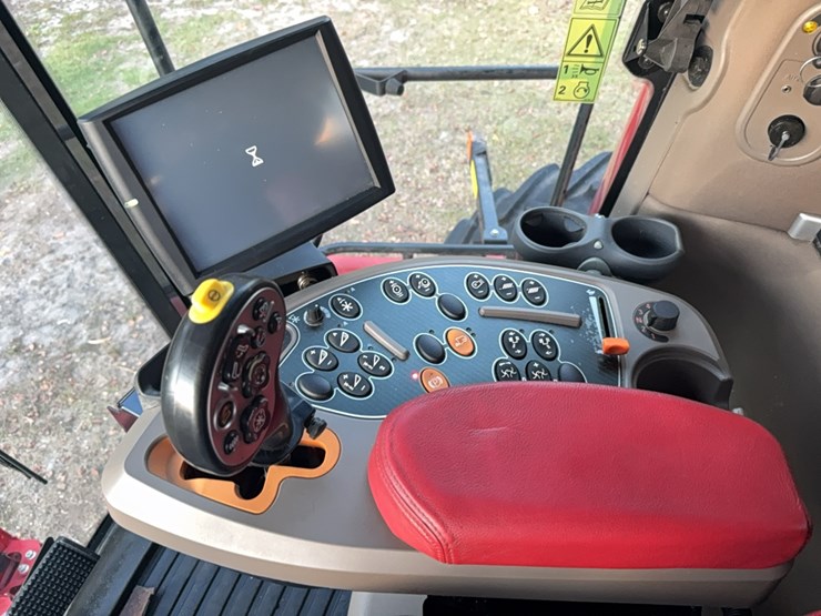 2018-case-ih-8240-image-142