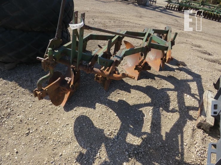 john-deere-4x-plow-132-image-1