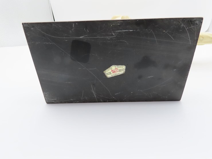 pony-express-statue-by-fl.-santias.-classic-figures-sticker-on-the-bottom-image-4